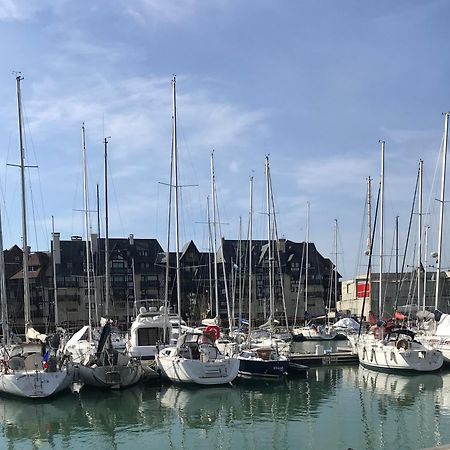 Apartamento Le Pullman Deauville Exterior foto