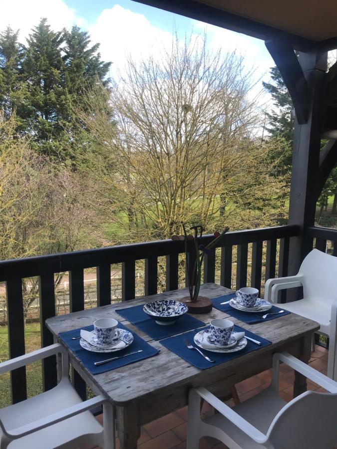 Apartamento Le Pullman Deauville Exterior foto